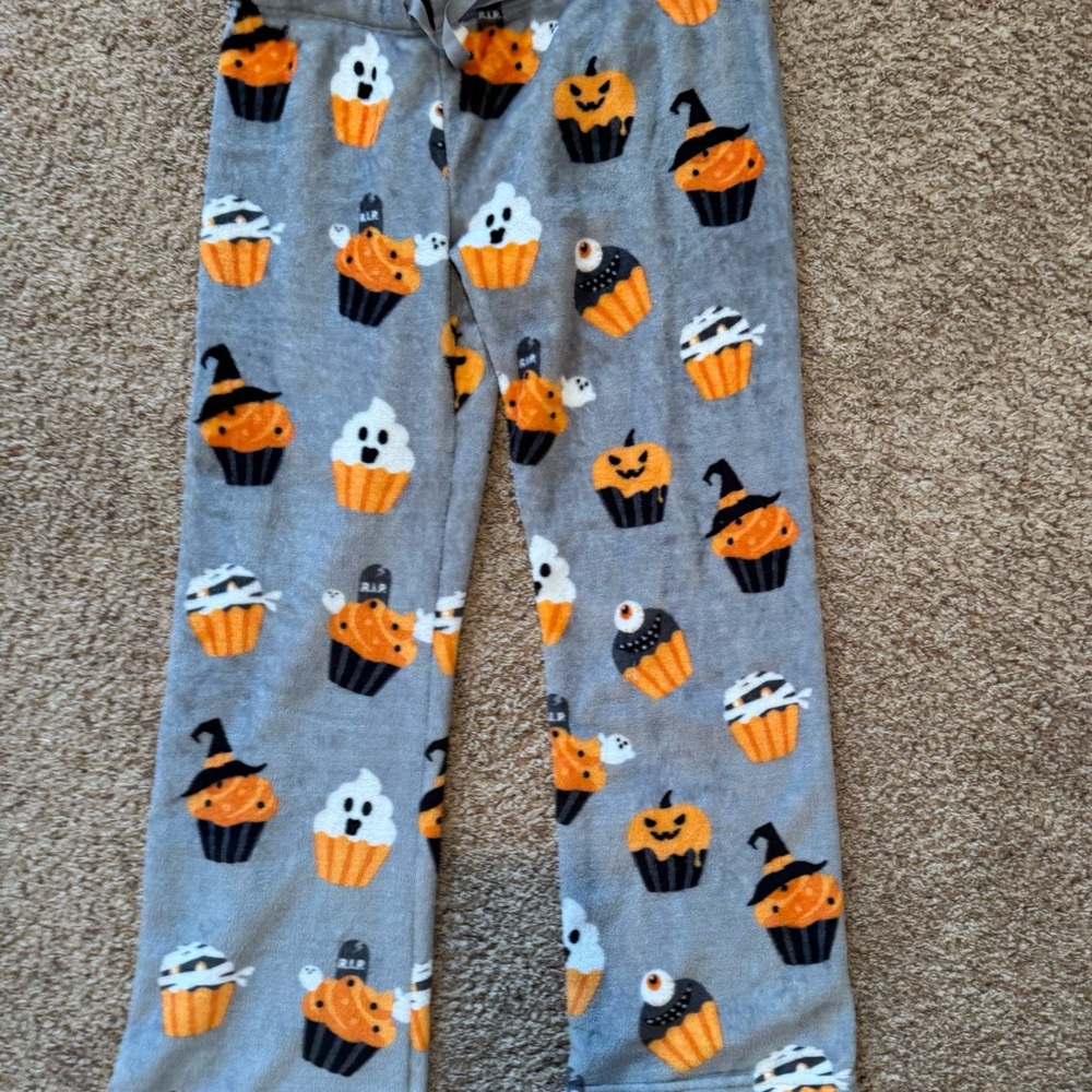 Halloween Cupcake Print Pajama Pants